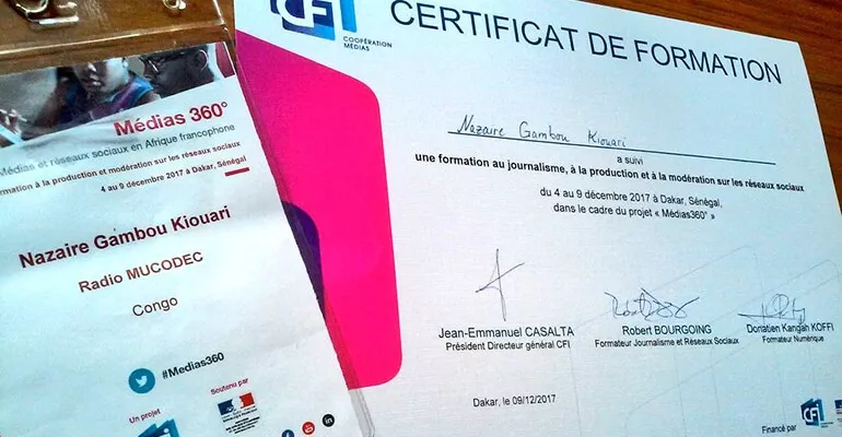 Production and moderation training on social media for classical media in French-speaking Africa, from 4 to 9 December 2017 in Dakar. #Medias360