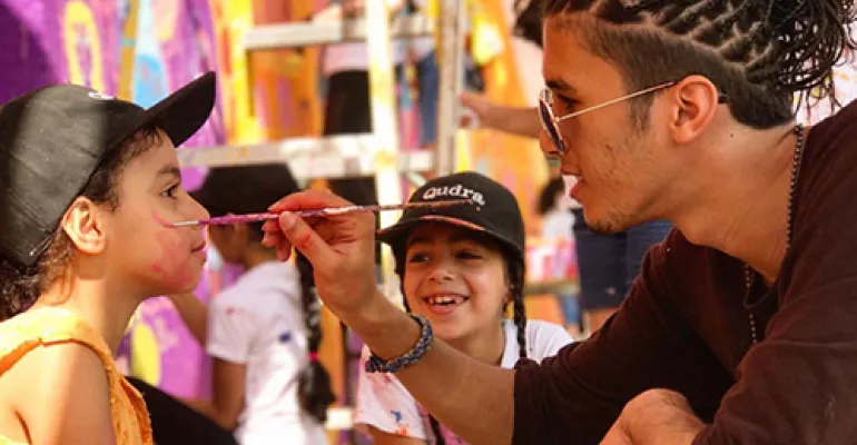 An art-based project in #Jordan called #Qudra brings Jordanians and #SyrianRefugees together through art.  #Qudra