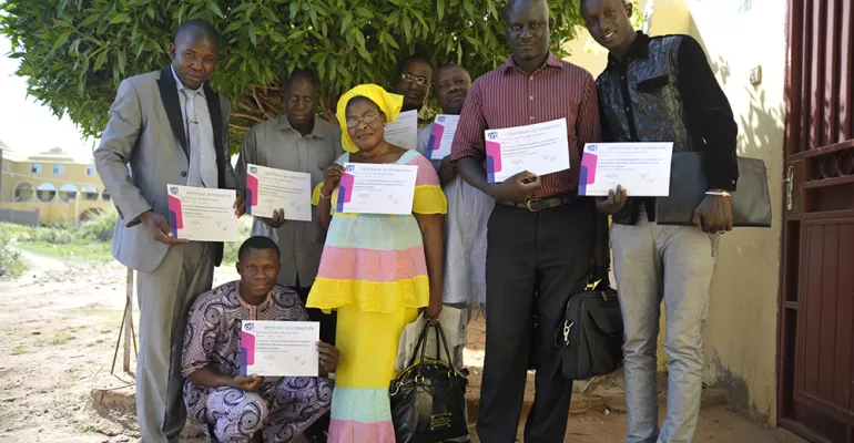 Fitness training certificates prevention against Ebola in Mali #EbolaRadio