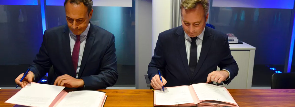 Le ministère de l'Europe et des Affaires étrangères signe un contrat d'objectifs ambitieux pour CFI, l'agence française d'aide au développement médias