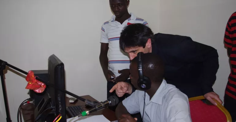 Training of future radio technician trainers from 16 January to 28 January 2017. #FasoMedias