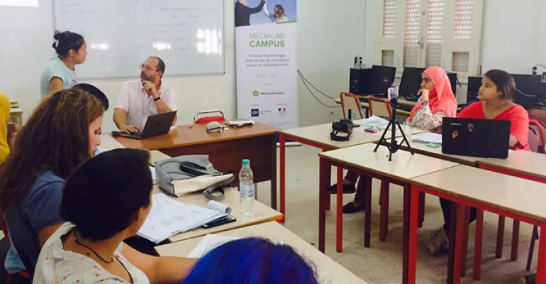 Seminar "Media & Democracy" for students from Tunisia, Mauritania and Algeria Conference at IPSI on #factchecking and issues for journalism Tunis, September 2019 #MediaLabCampus