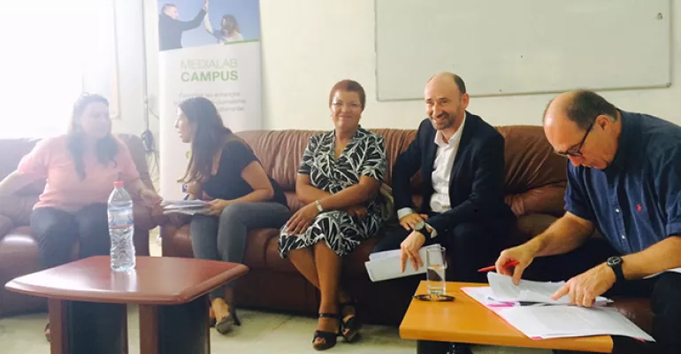 Séminaire "Médias et Démocratie » pour des étudiants de Tunisie, Mauritanie et Algérie. Conférence à l'IPSI sur le #factchecking et les enjeux pour le journalisme. Tunis, septembre 2019. #MediaLabCampus